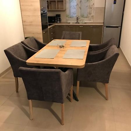 Appartamento Albatros Kaštel Sućurac Esterno foto